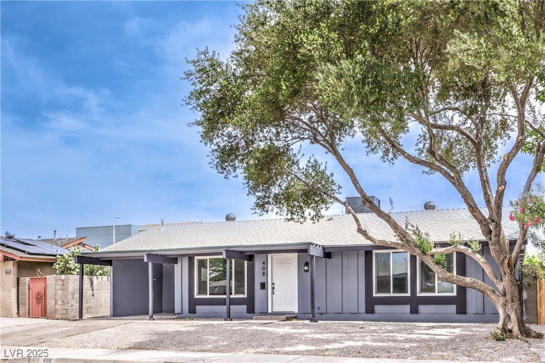 408 Bolsa Drive Property Photo 2