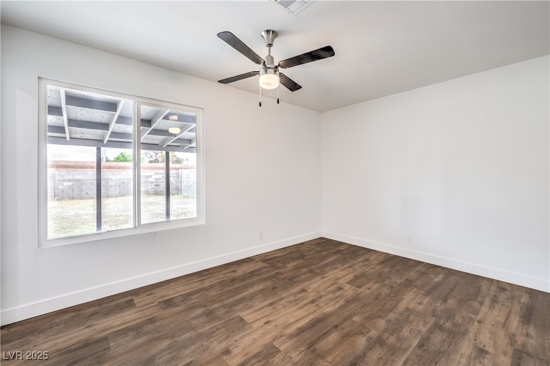 408 Bolsa Drive Property Photo 14