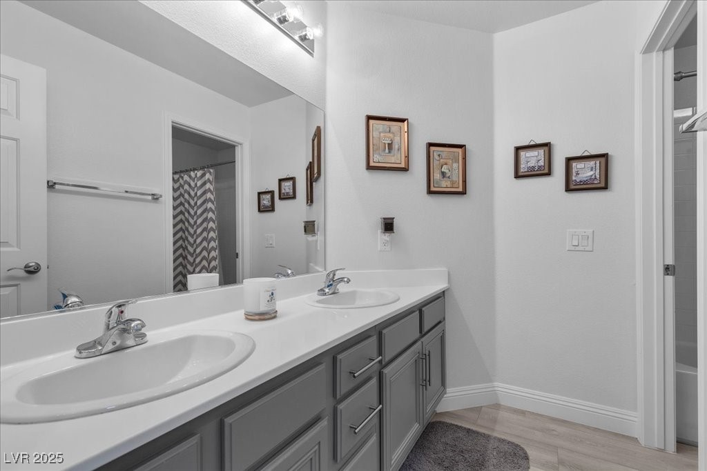 8083 Shadowvale Drive Property Photo 39
