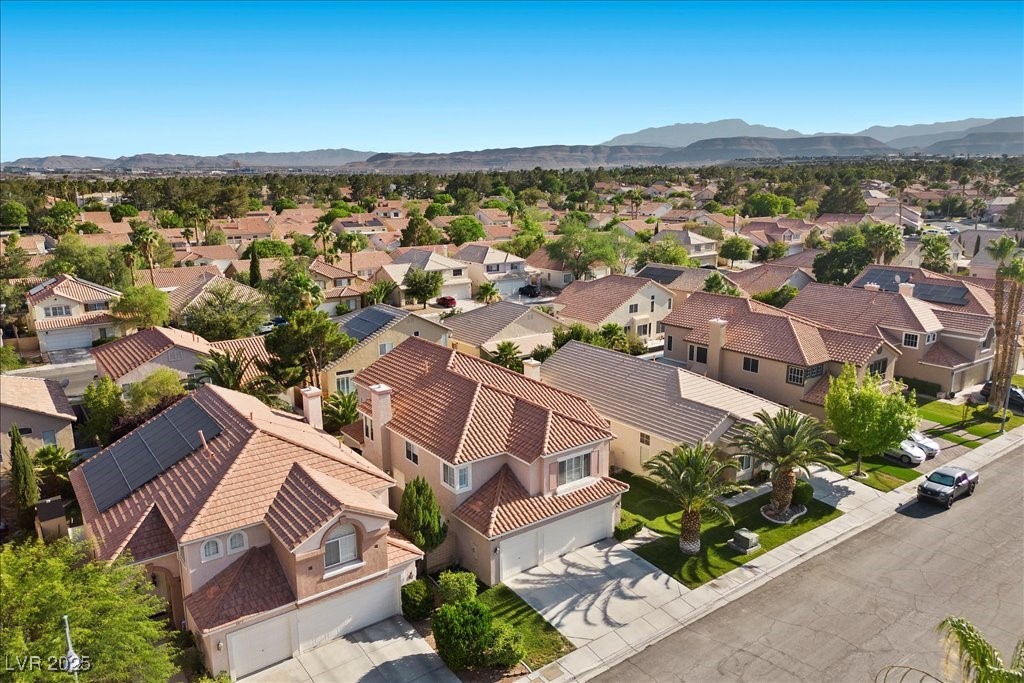 8083 Shadowvale Drive Property Photo 46