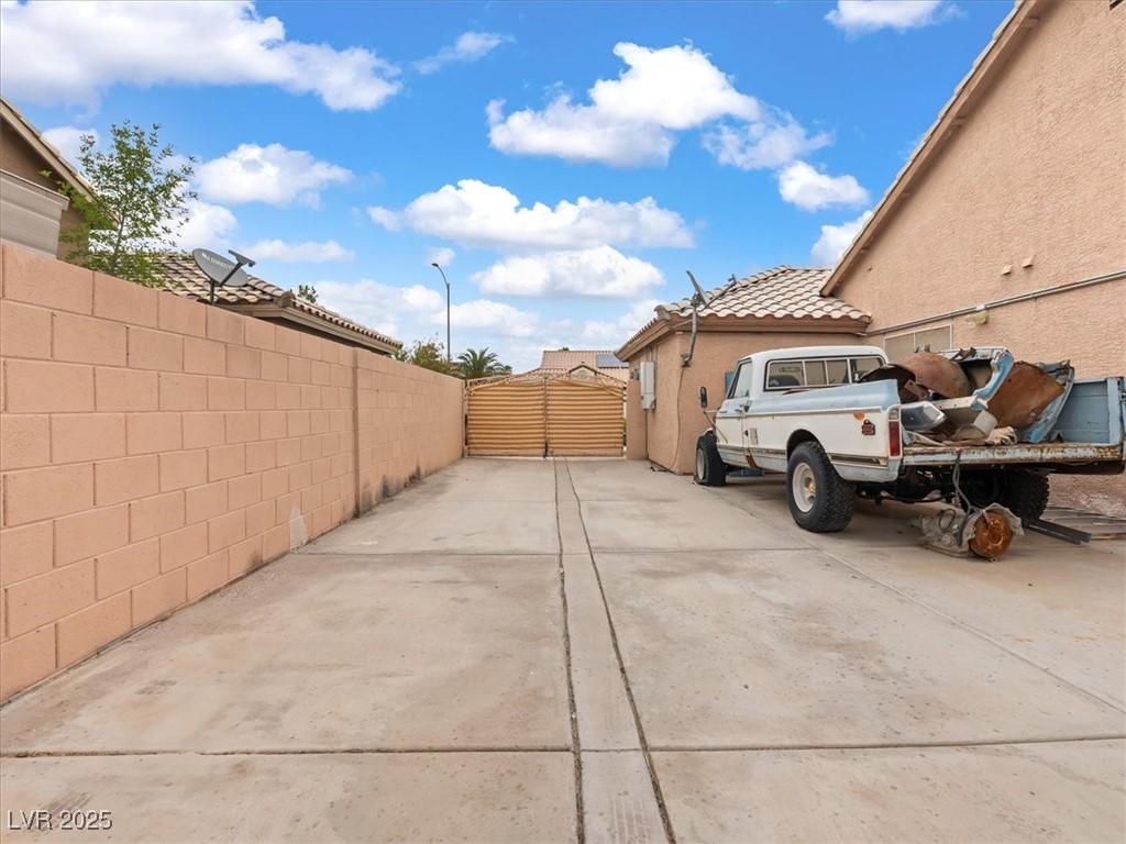 4591 Carmar Drive Property Photo 39
