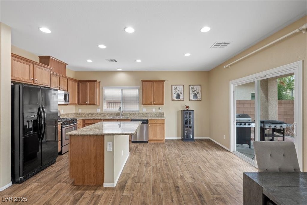 7028 Weavers Place Property Photo 6