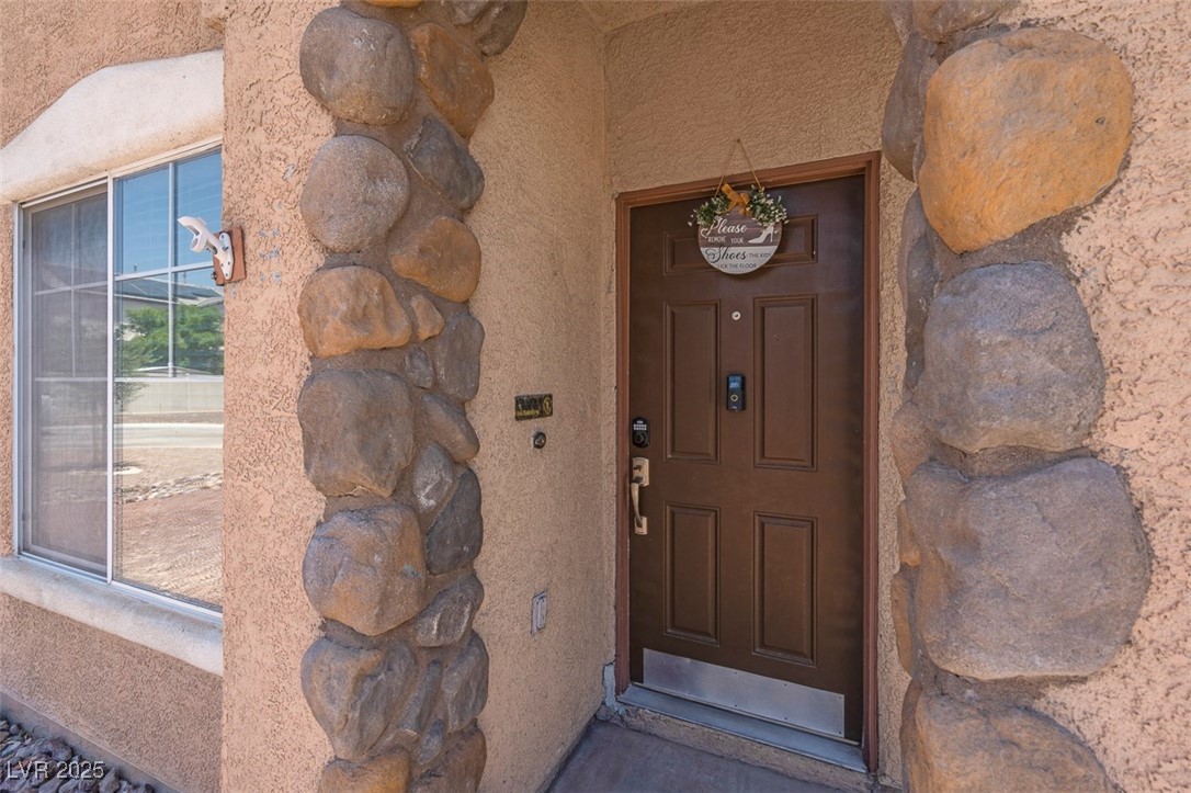5228 Giallo Vista Court Property Photo 4
