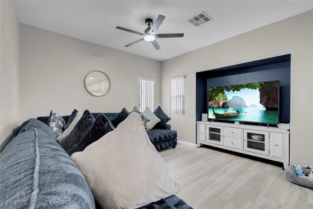 5228 Giallo Vista Court Property Photo 11