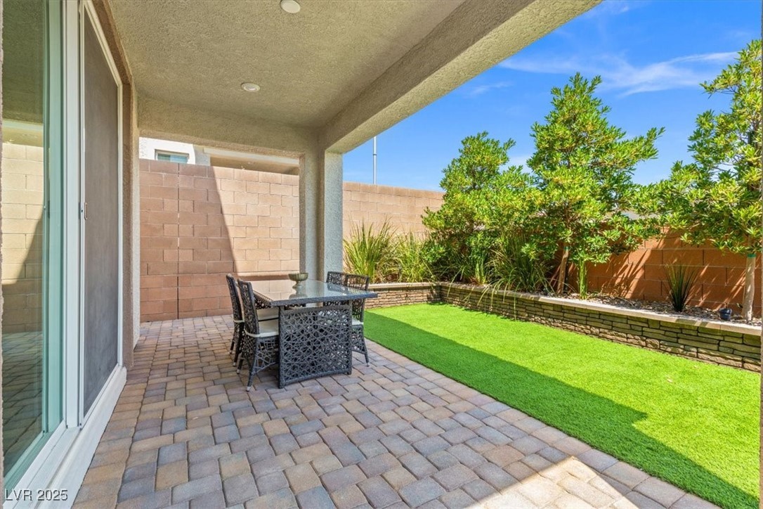 10776 Maltese Falcon Avenue Property Photo 35