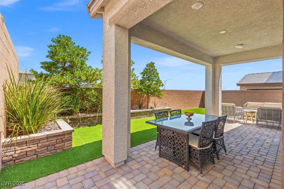 10776 Maltese Falcon Avenue Property Photo 36