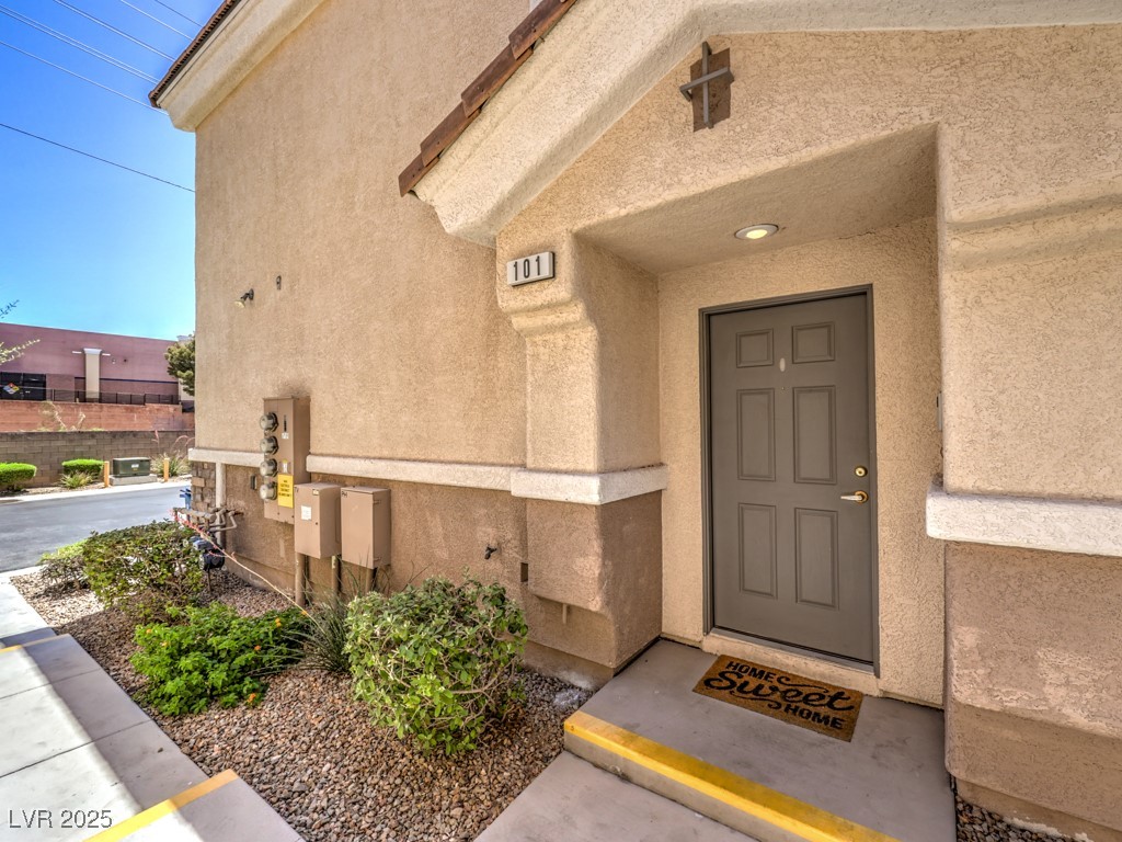 9983 Diamond Summit Court 101 Property Photo 4