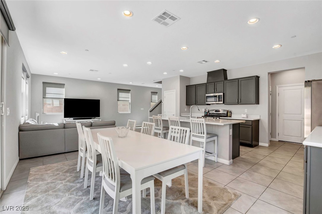 15 Santo Mio Court Property Photo 1