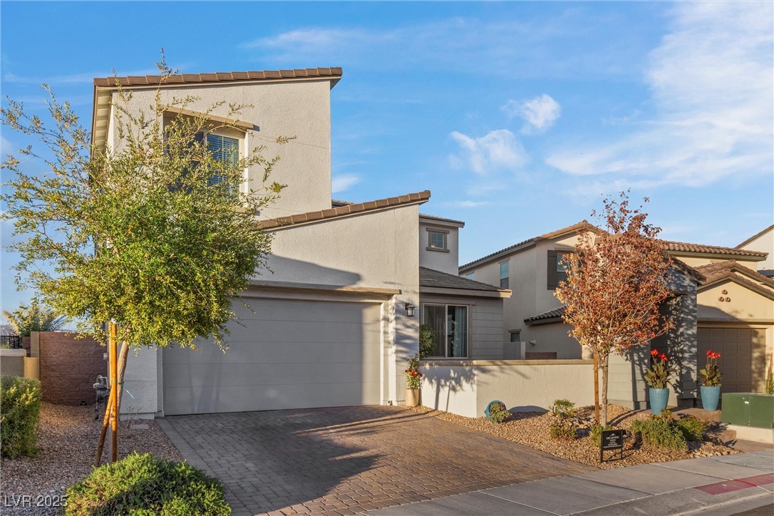 14 Parco Fiore Court Property Photo 9