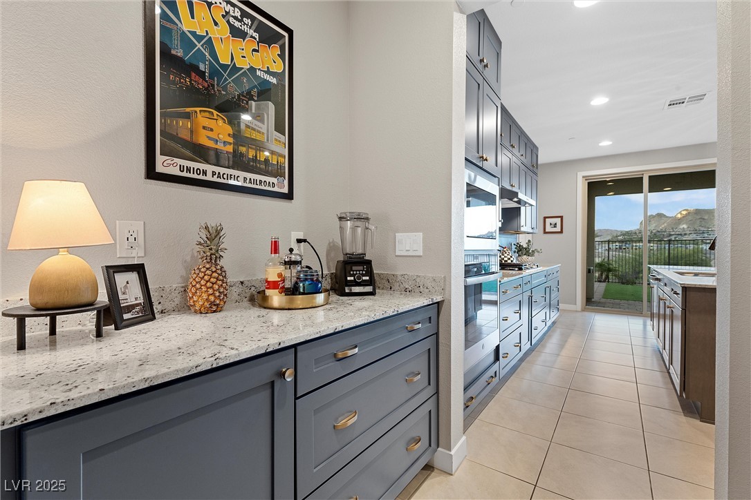 14 Parco Fiore Court Property Photo 32