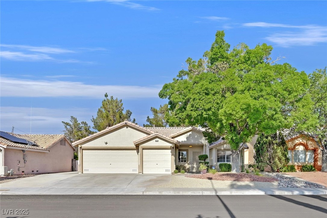 4624 Windy Hollow Street