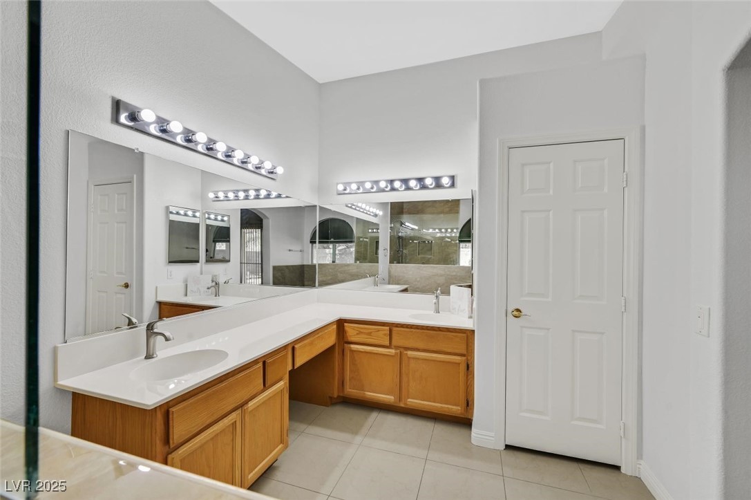 4624 Windy Hollow Street Property Photo 15