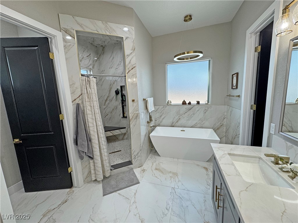 2891 South Rainbow Avenue Property Photo 41