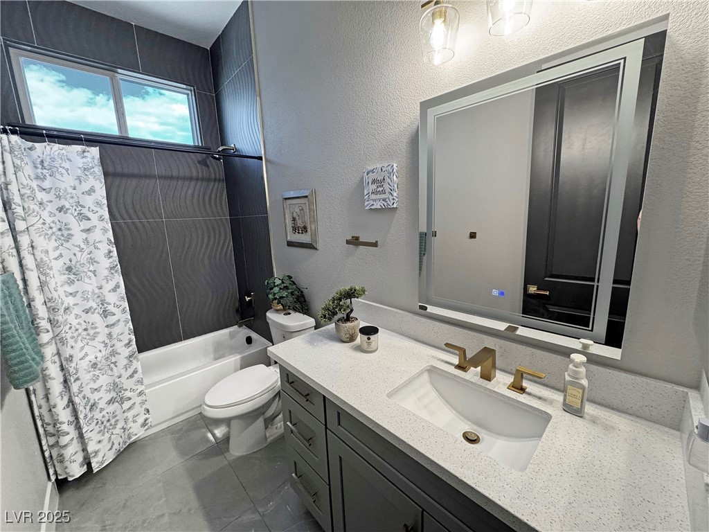 2891 South Rainbow Avenue Property Photo 63