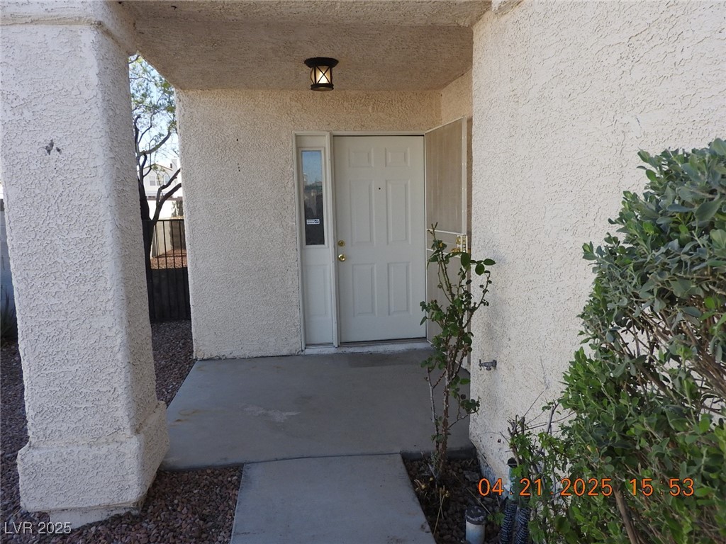 8249 Illusion Court Property Photo 2