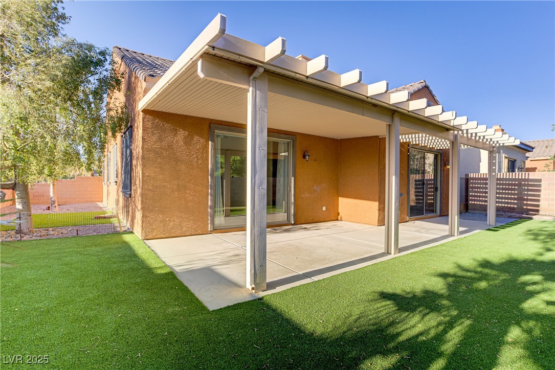437 Via Stretto Avenue Property Photo 40