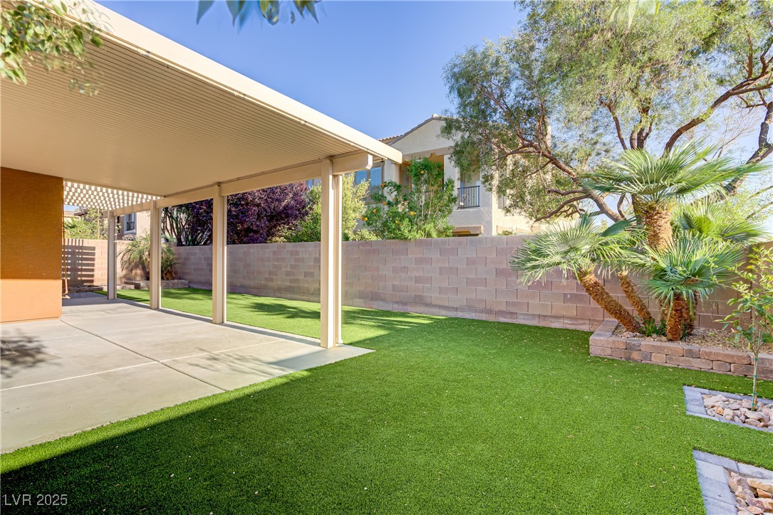 437 Via Stretto Avenue Property Photo 41