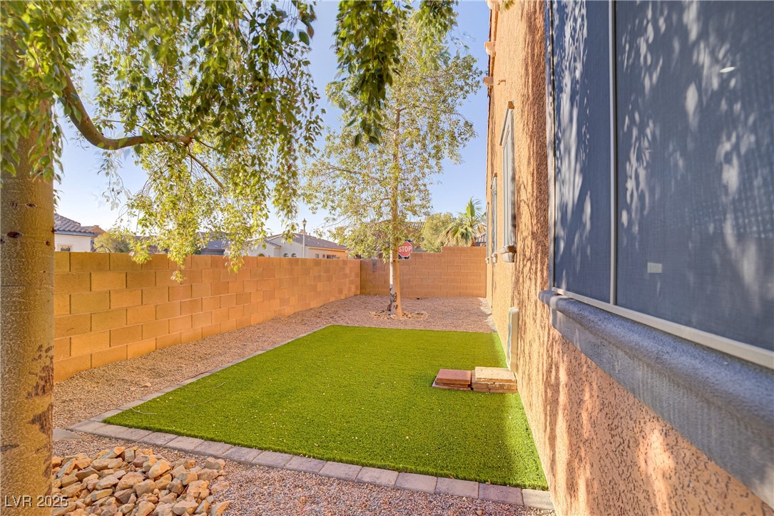 437 Via Stretto Avenue Property Photo 42