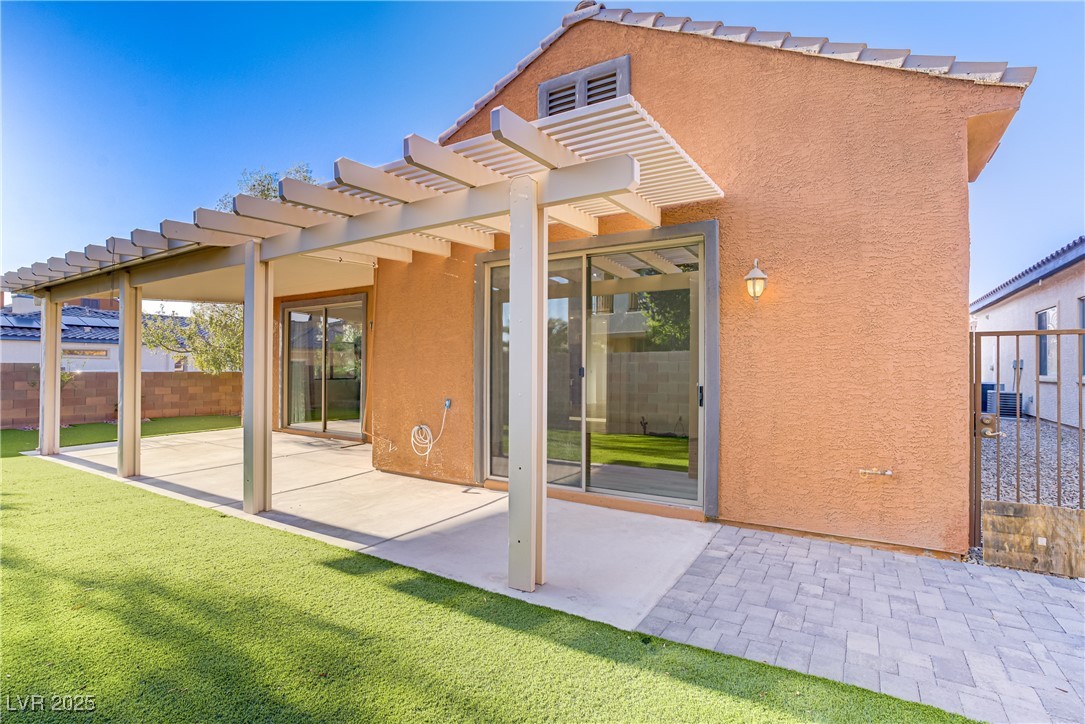 437 Via Stretto Avenue Property Photo 44