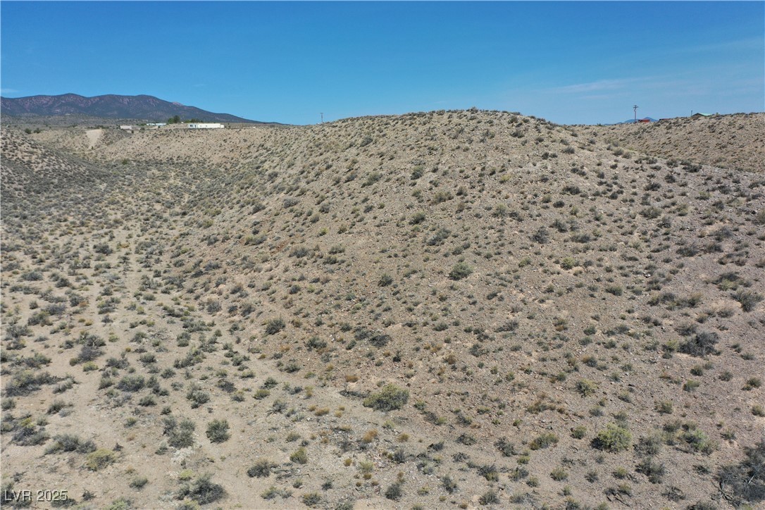 Skyline Property Photo 8