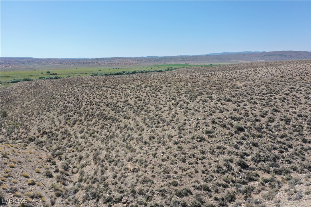 Skyline Property Photo 12