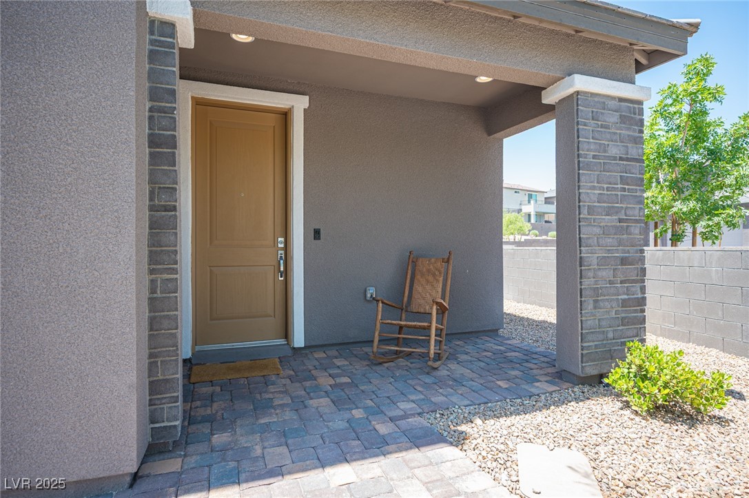 9451 Lunar Ray Street Property Photo 3