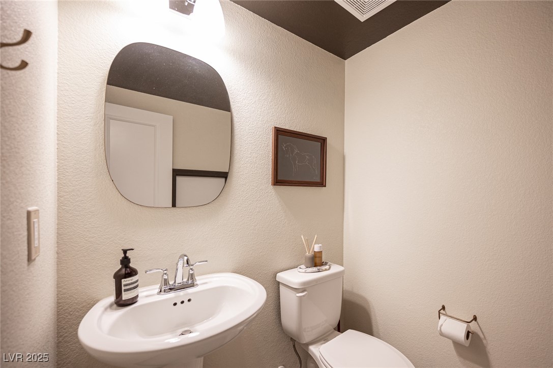 9451 Lunar Ray Street Property Photo 25