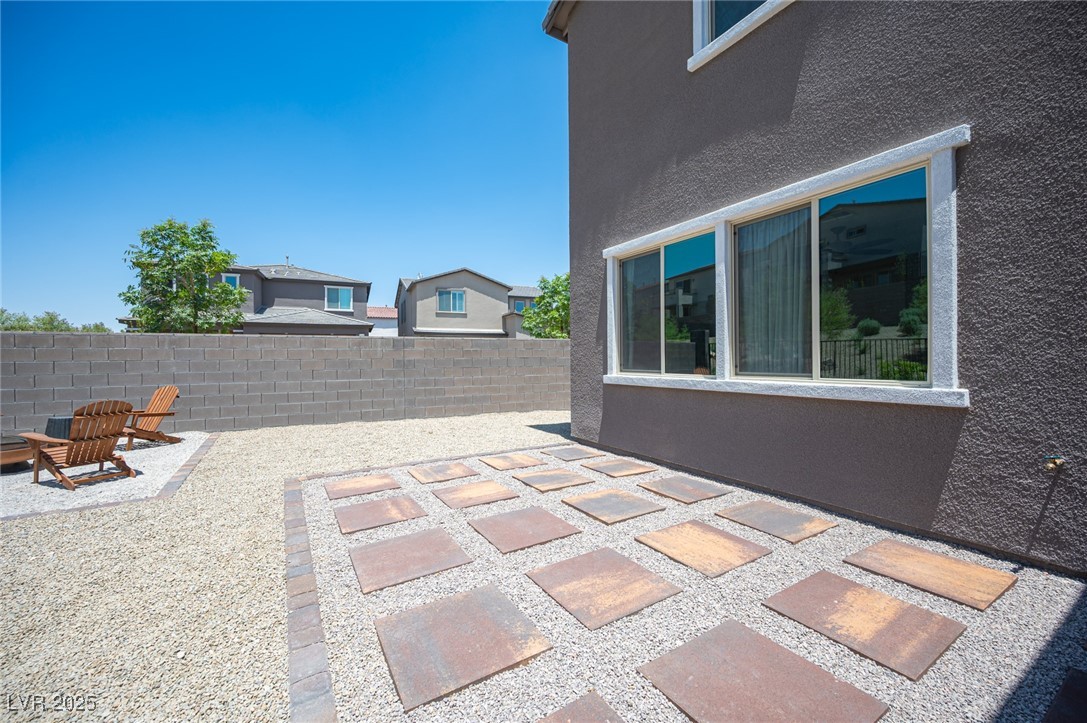9451 Lunar Ray Street Property Photo 31