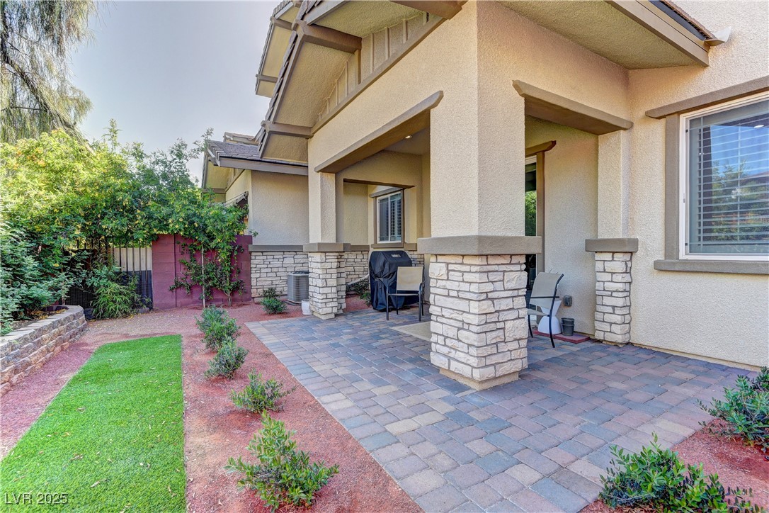 10360 Pescado Lane Property Photo 5