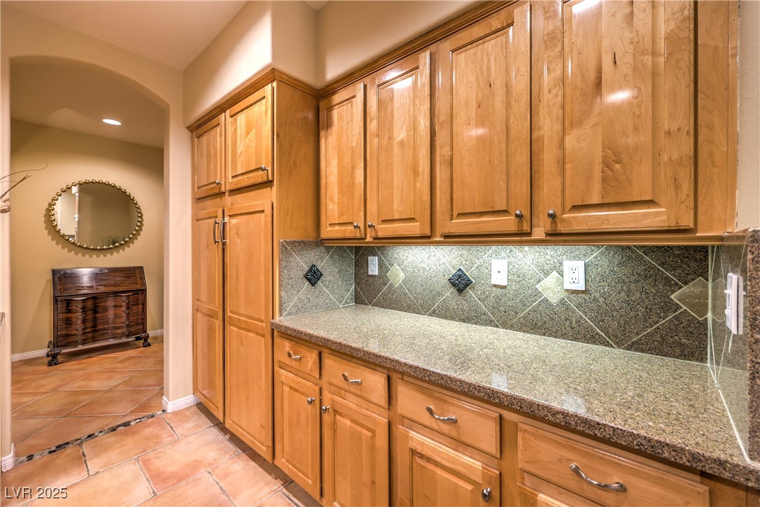 9733 Plateau Heights Place Property Photo 18