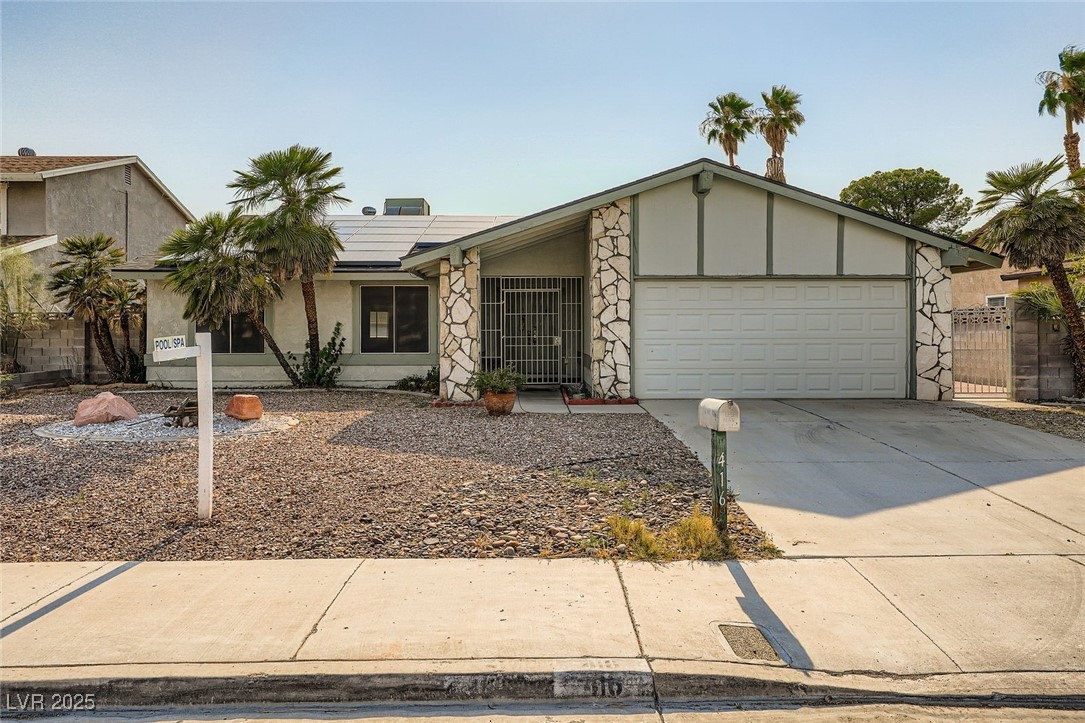 416 Lindy Drive Property Photo 1