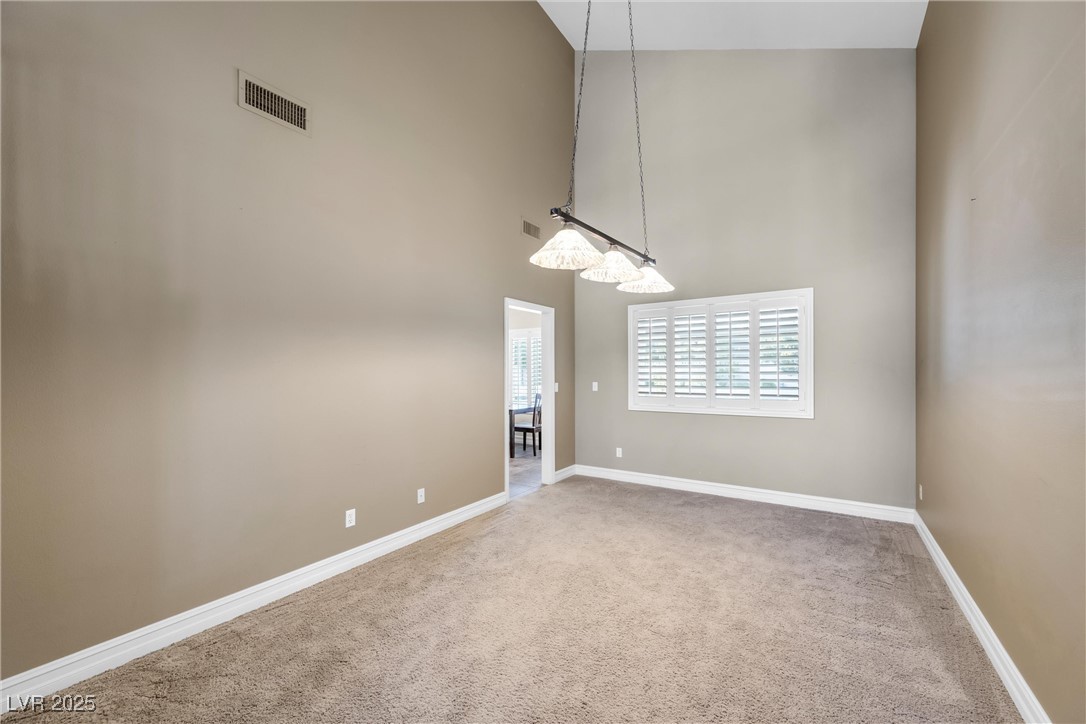 9435 Westwind Road Property Photo 17