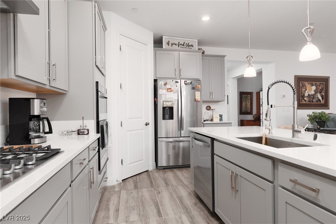 10935 Gardenova Avenue Property Photo 4