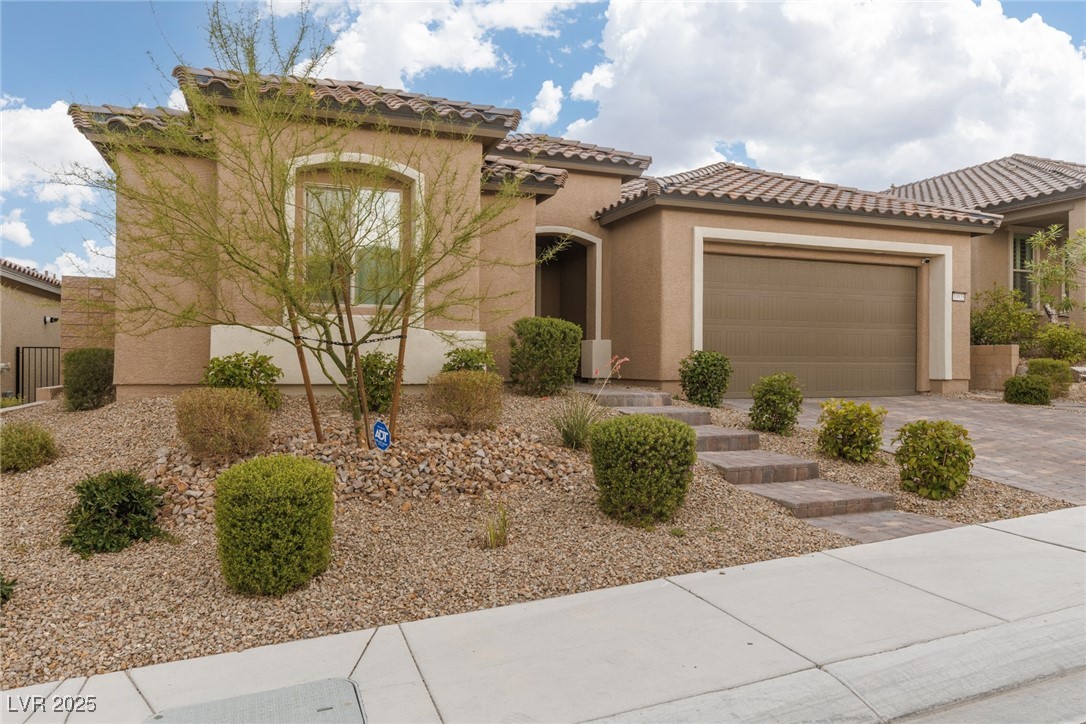 10935 Gardenova Avenue Property Photo 27