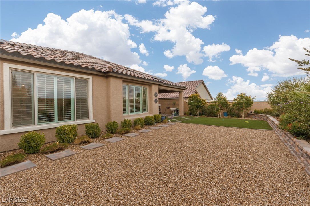 10935 Gardenova Avenue Property Photo 32