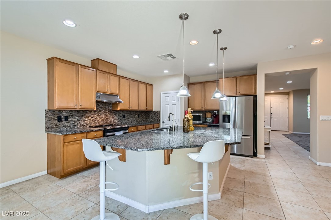 3605 Sapphire Sea Court Property Photo 7