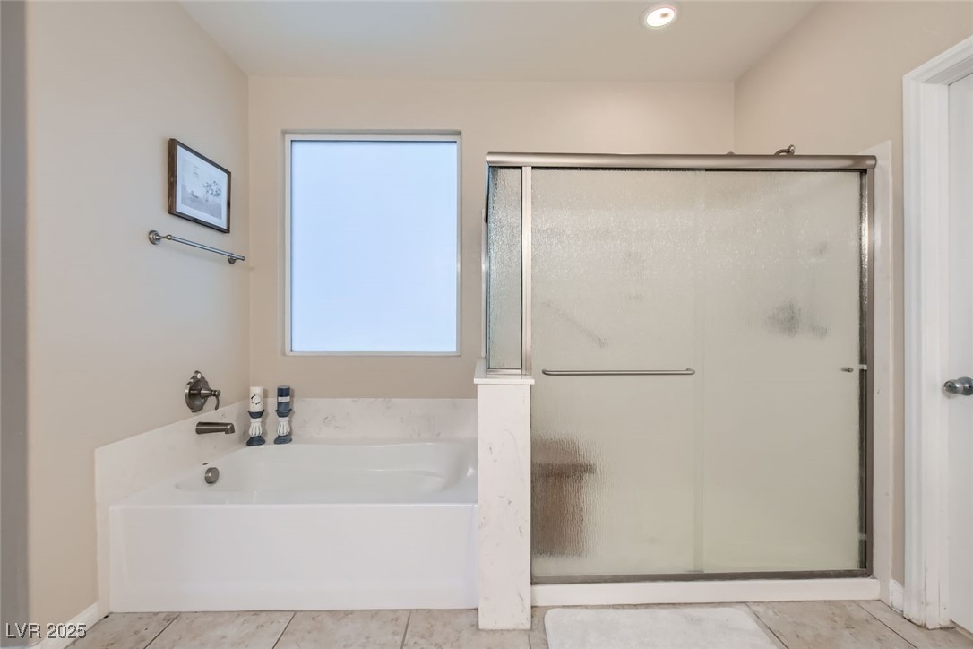 3605 Sapphire Sea Court Property Photo 15