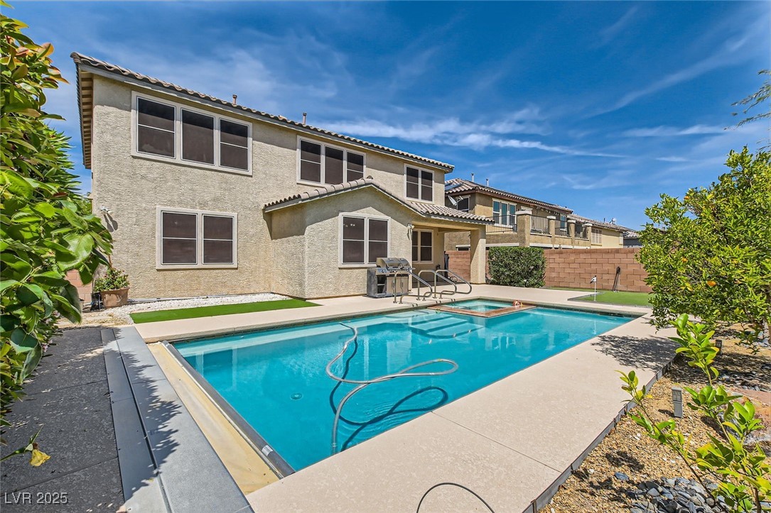 3605 Sapphire Sea Court Property Photo 26