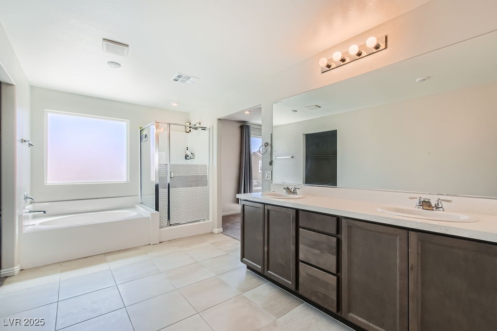 5660 Oasis Ridge Street Property Photo 19