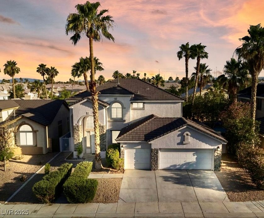 6909 Fruit Flower Avenue Property Photo 2