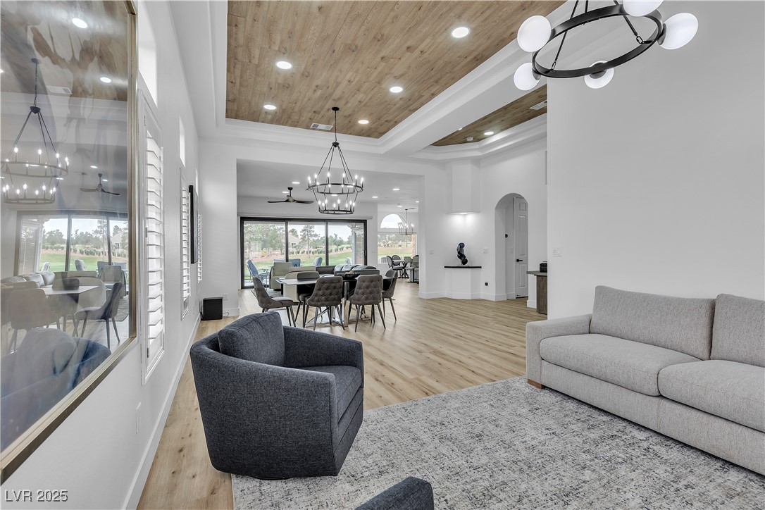 9513 Villa Ridge Drive Property Photo 19