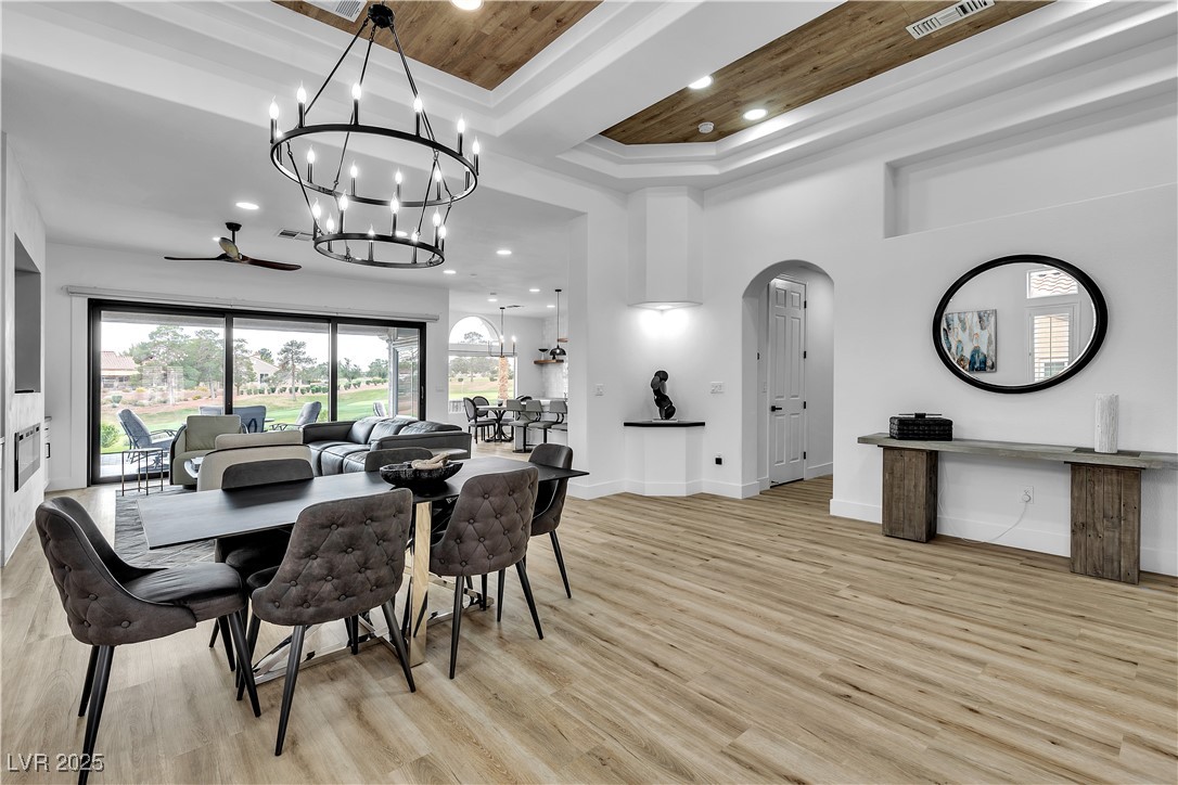 9513 Villa Ridge Drive Property Photo 22