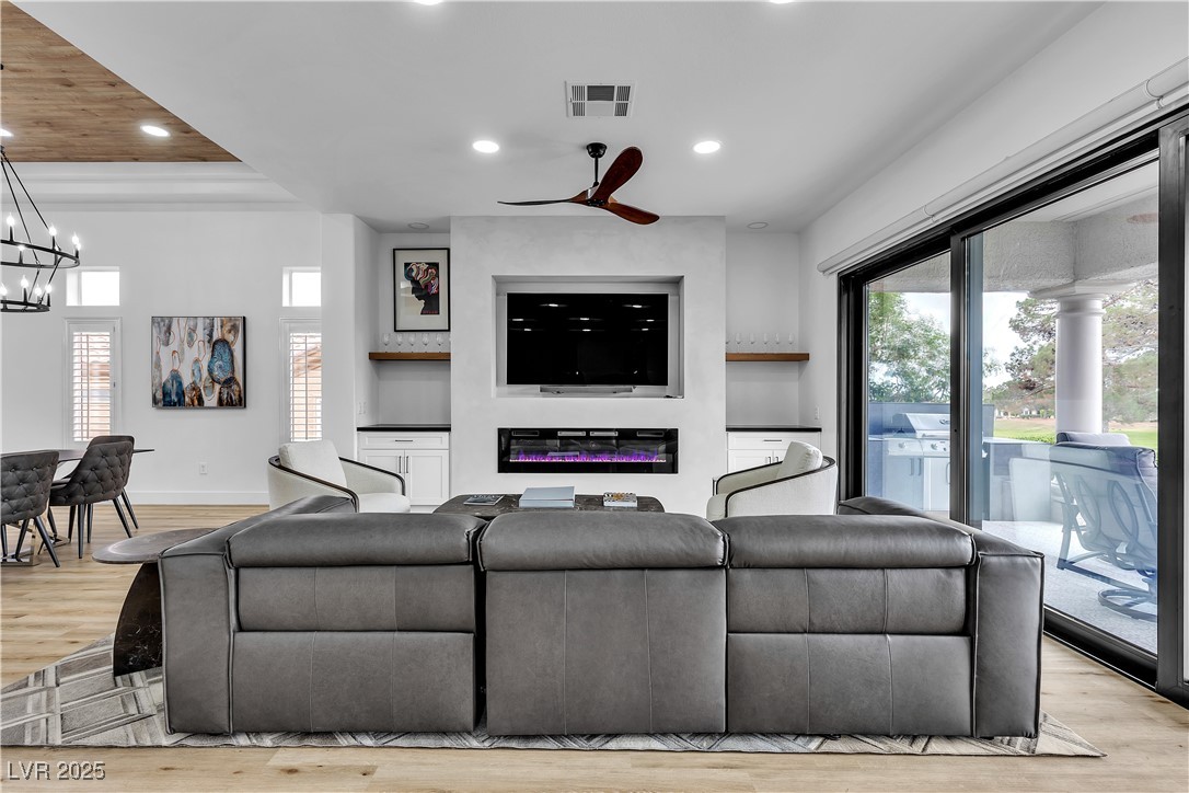 9513 Villa Ridge Drive Property Photo 25