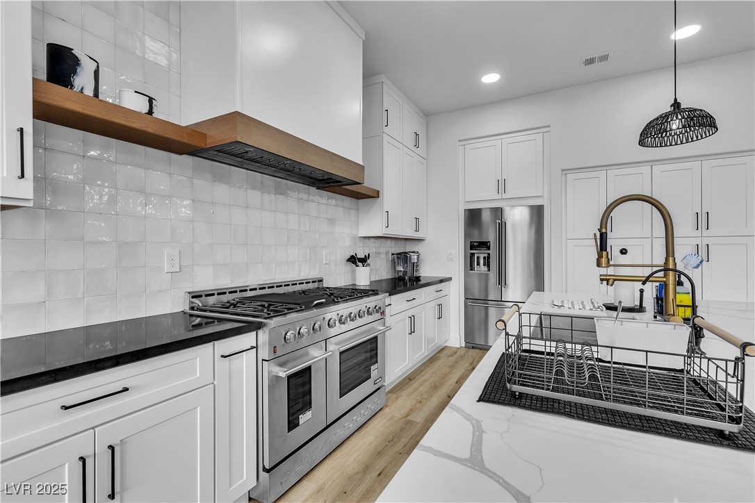 9513 Villa Ridge Drive Property Photo 33