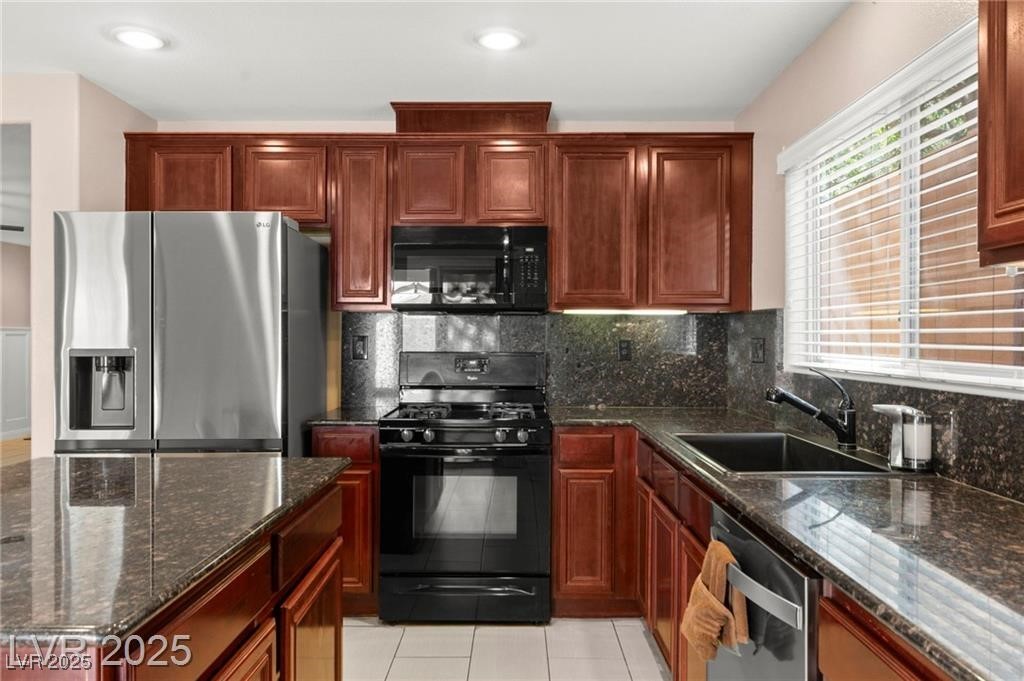 11755 Garland Grove Lane Property Photo 3