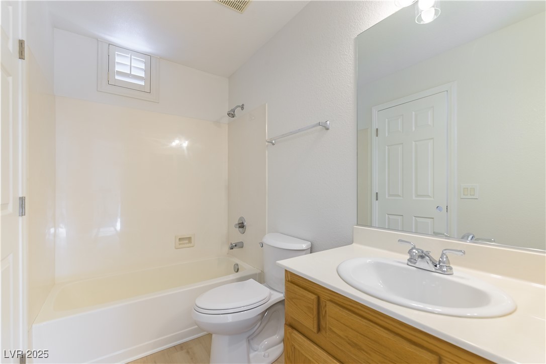 5855 Valley Drive 2145 Property Photo 24