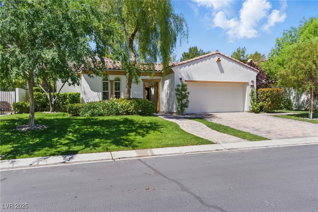 11775 Woodbrook Court Property Photo 1