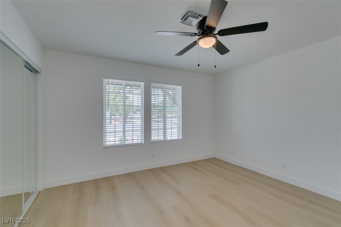 1852 East Viking Road Property Photo 19