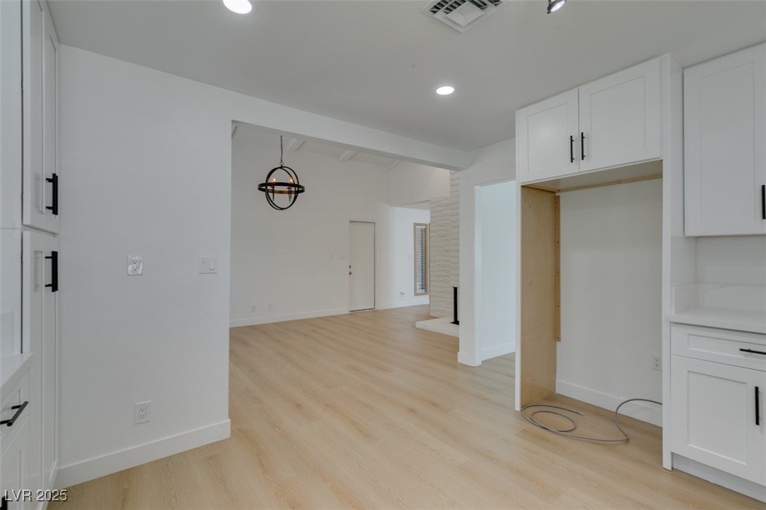 1852 East Viking Road Property Photo 26