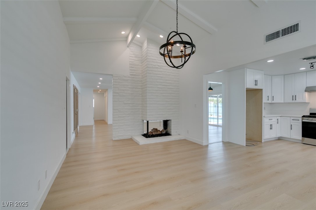 1852 East Viking Road Property Photo 30